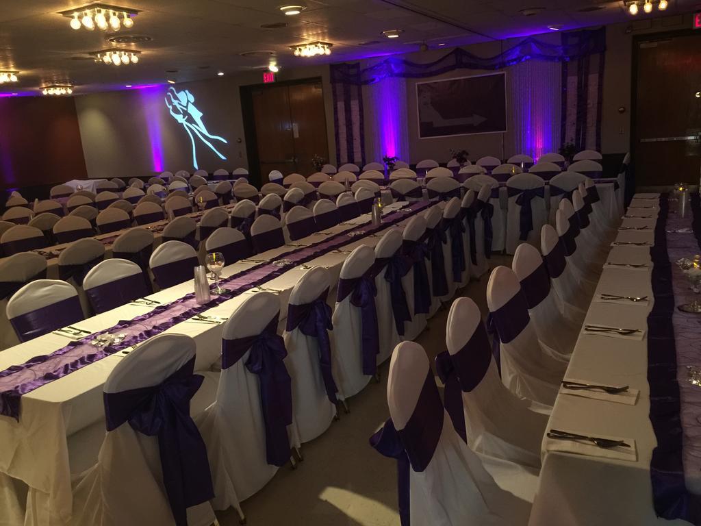 Ramada By Wyndham Albert Lea Zewnętrze zdjęcie