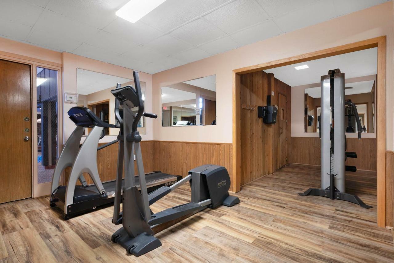 Ramada By Wyndham Albert Lea Zewnętrze zdjęcie