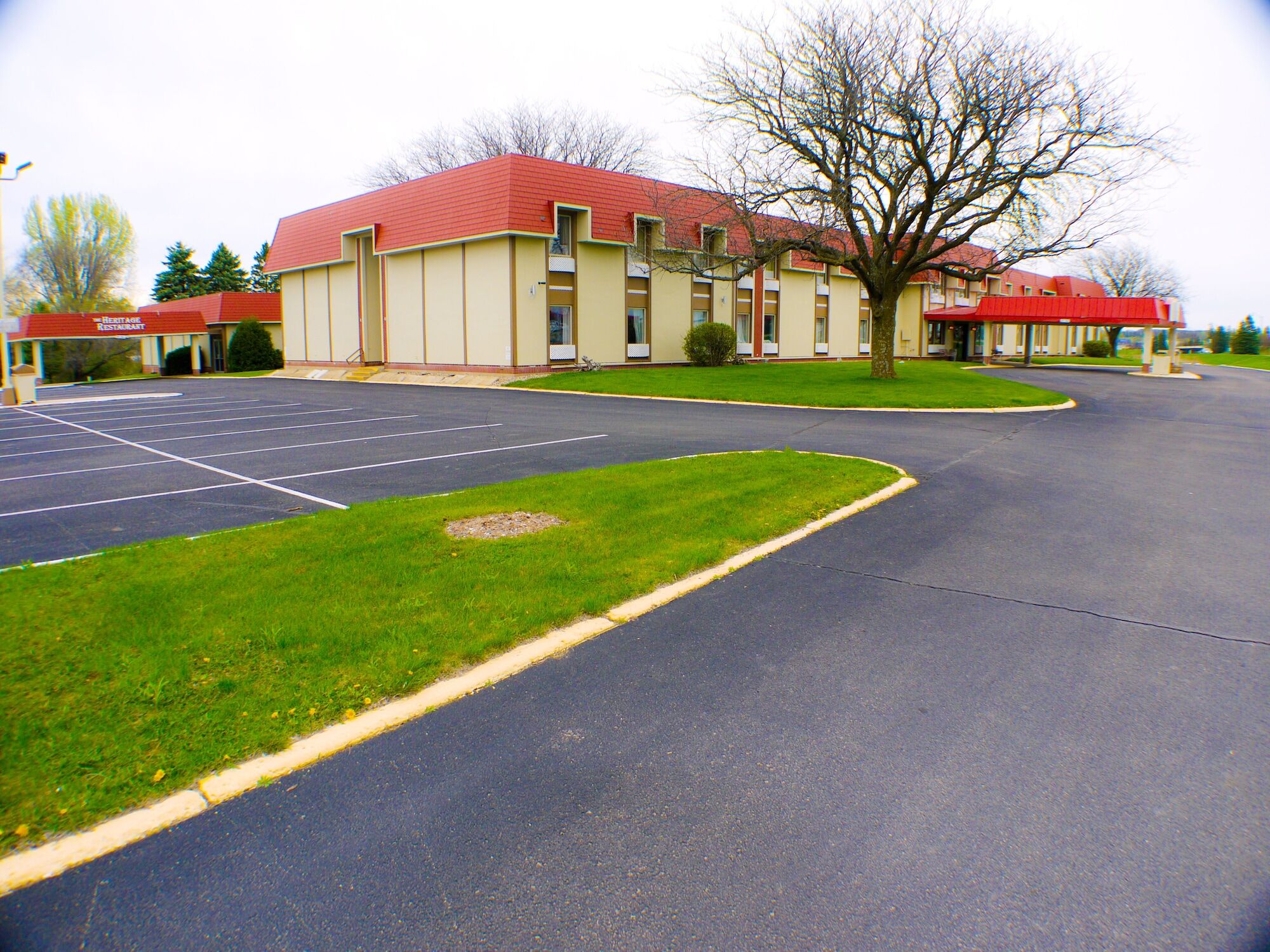 Ramada By Wyndham Albert Lea Zewnętrze zdjęcie